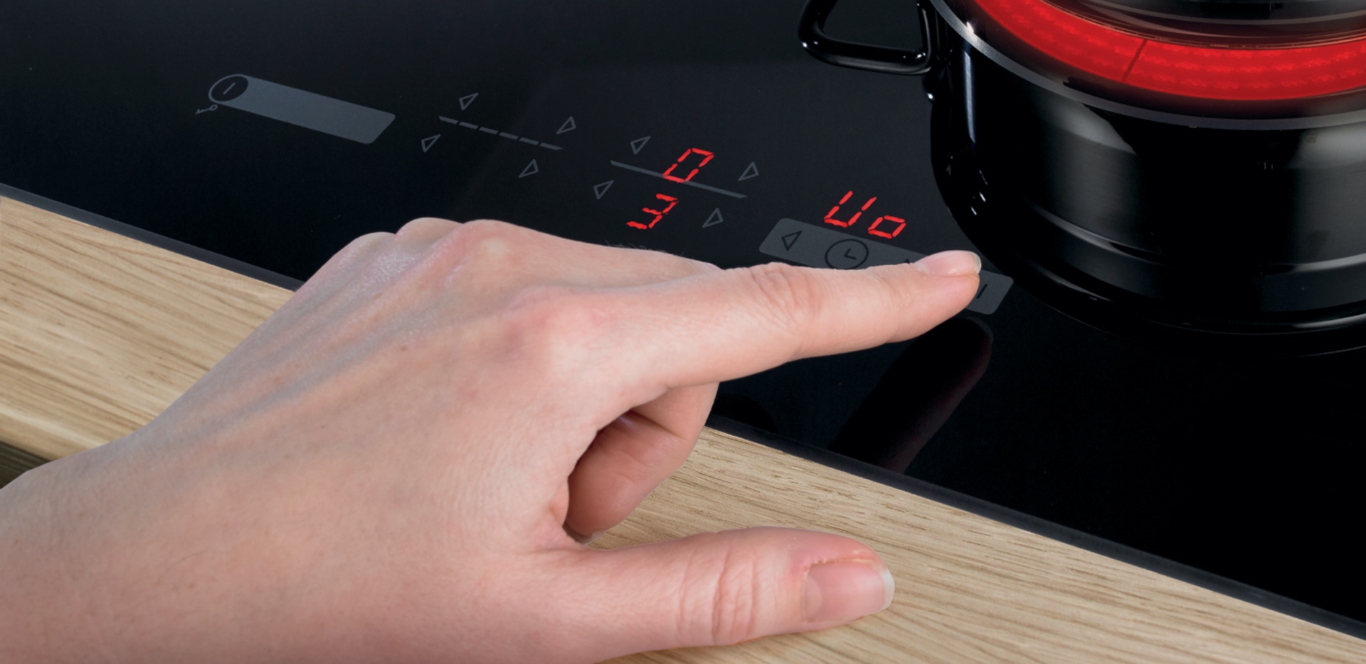 Hisense E6433X Pause feature image