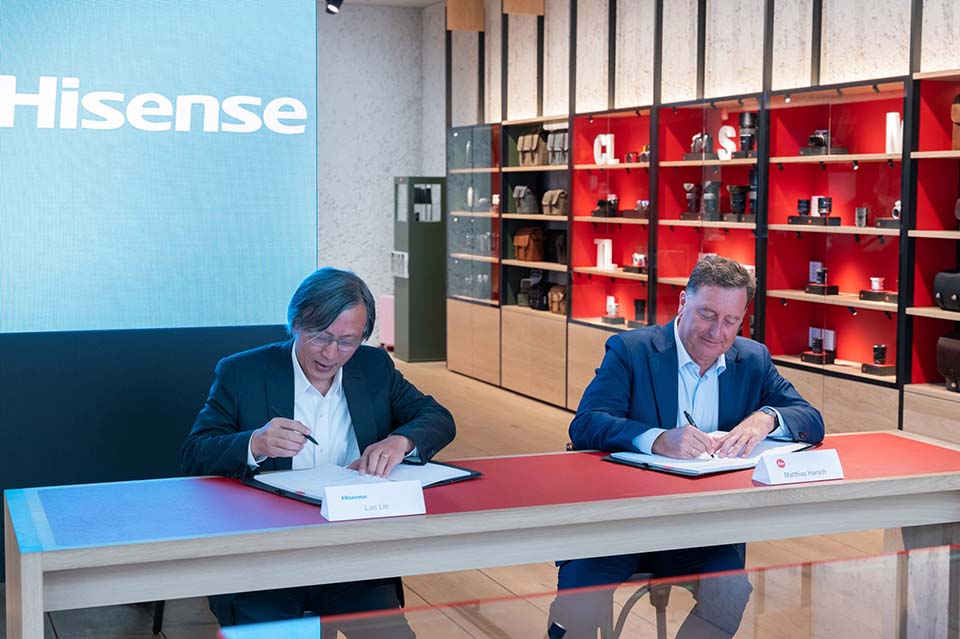 Leica Camera engages in the Laser TV equipment segment and agrees on technological cooperation with Hisense image 2